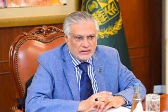 Ishaq Dar’s Effective Diplomacy: Wide Praise on Social Media Circuits