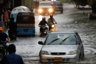Karachi Grapples with Unexpected April Rain Emergency