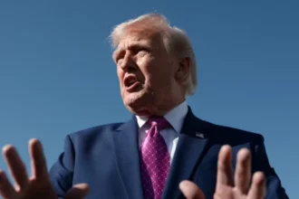 Trump Teases Deal but Refuses to Lift Strike Threat