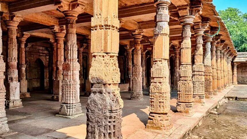 Kamal Maula Mosque and India’s Unfolding Hindu Rashtra